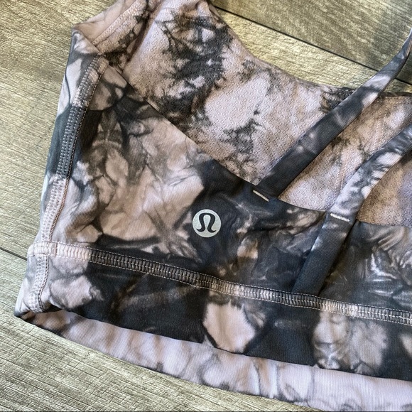 Lululemon purple black tye dye sports bra - Picture 4 of 5